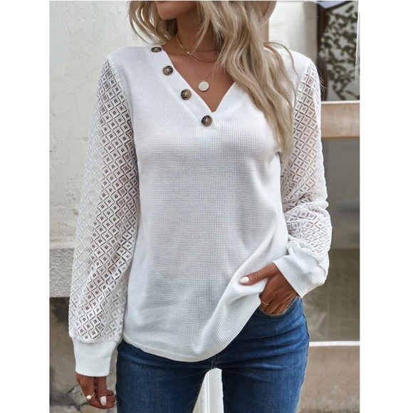 Button Detail Long Lace Sleeve V-Neck Casual White Tee Shirt - Picture 4 of 10